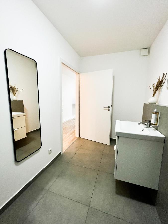 Qonroom - As Individual As You - Minden Kaiserstrasse Bagian luar foto
