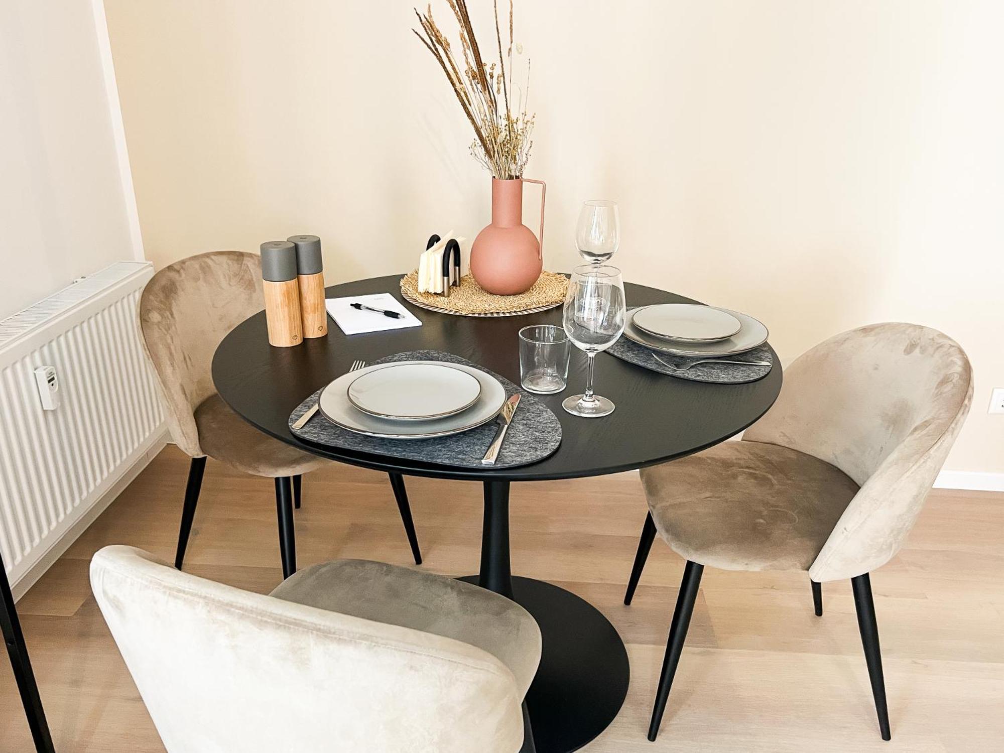 Qonroom - As Individual As You - Minden Kaiserstrasse Bagian luar foto