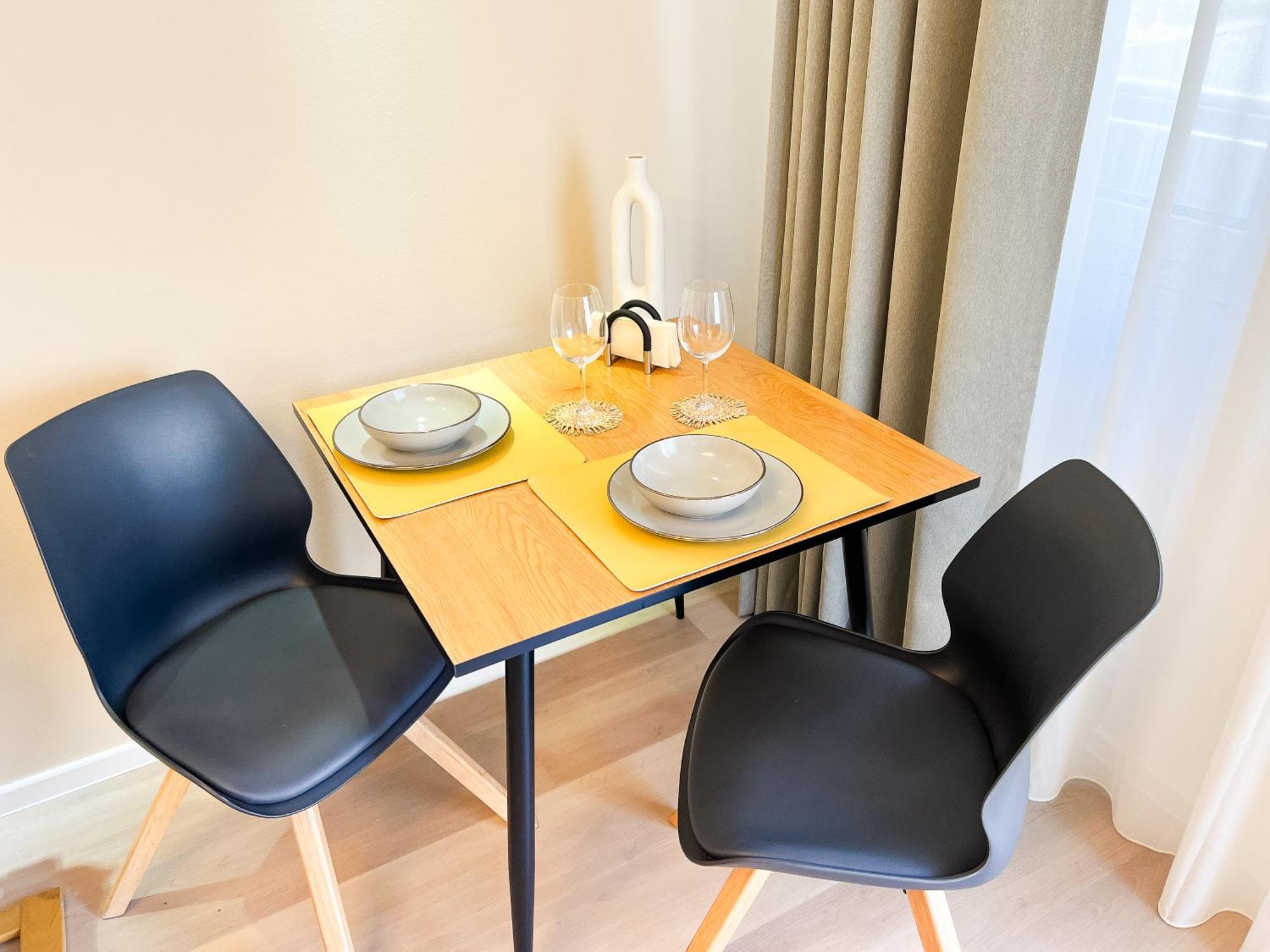 Qonroom - As Individual As You - Minden Kaiserstrasse Bagian luar foto